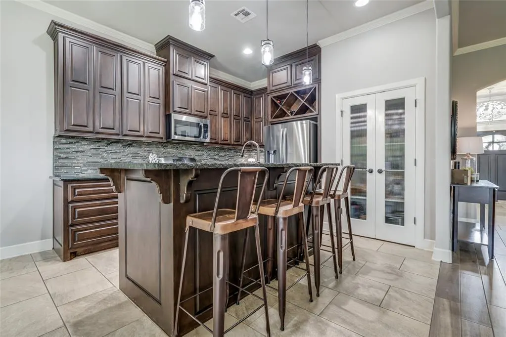 Photo 2 — 905 NW 189th Circle, Edmond, OK 73012