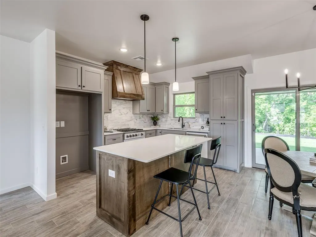 Photo 9 — 120 Mountain Laurel Way, Noble, OK 73068