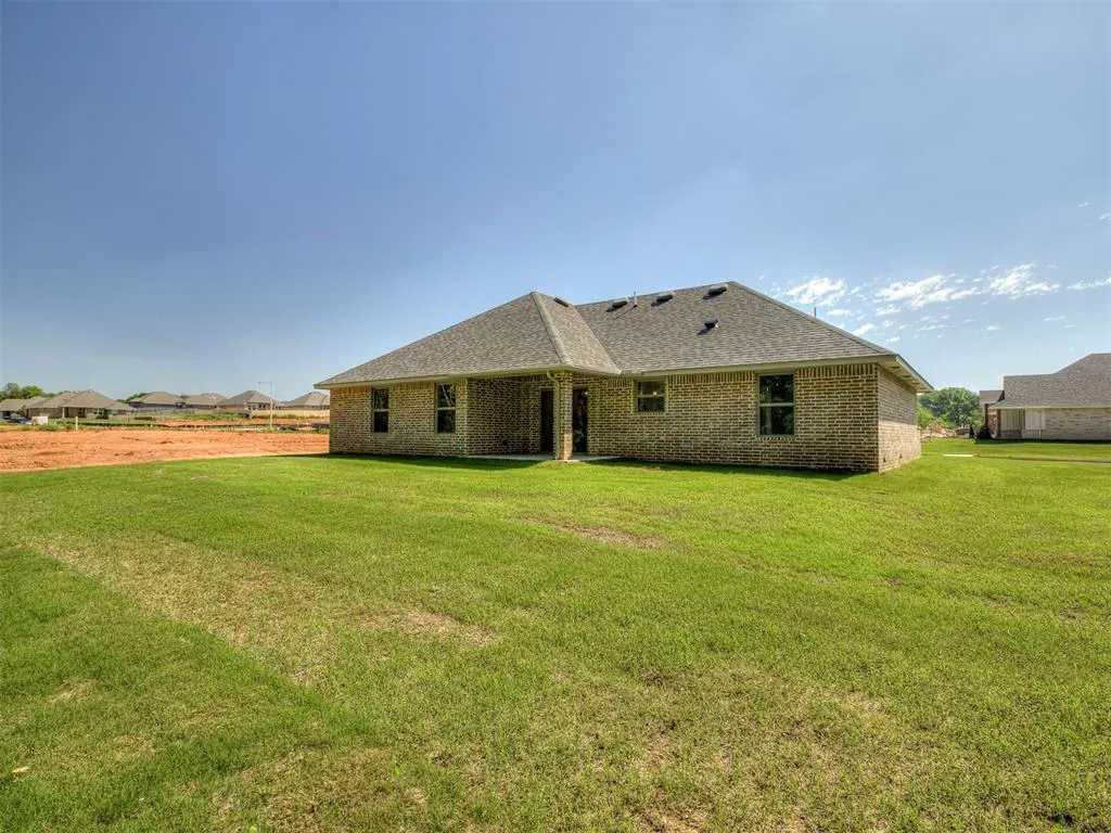 Photo 38 — 120 Mountain Laurel Way, Noble, OK 73068