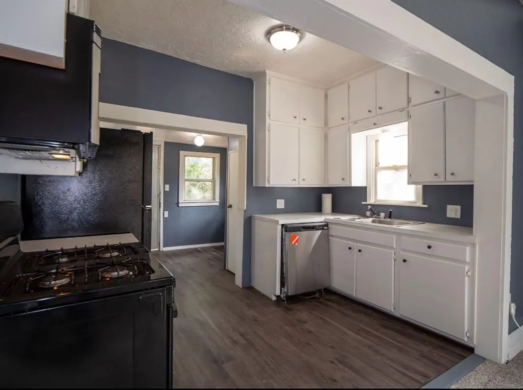 Photo 11 — 1112 N 5th Street, Duncan, OK 73533