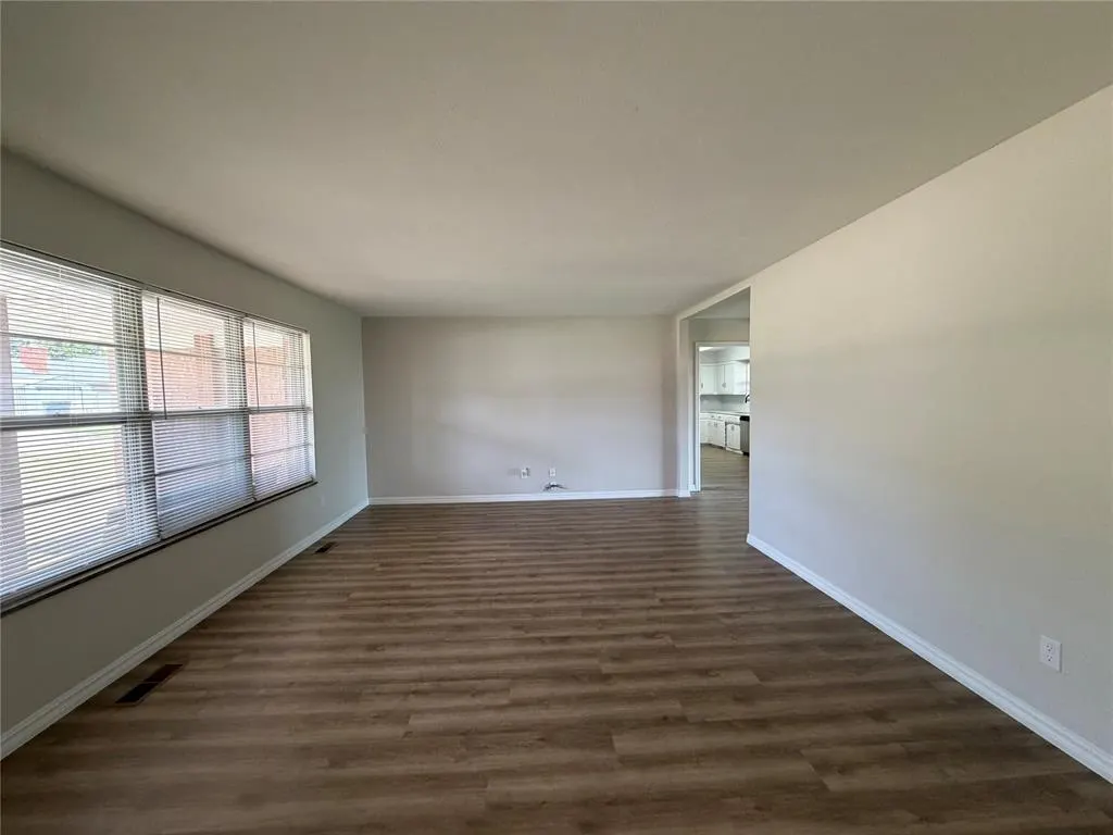 Photo 6 — 3628 N Independence Avenue, Oklahoma City, OK 73112