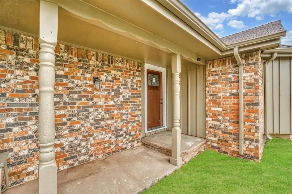 Photo 2 — 21216 County Road EW 177, Tipton, OK 73570