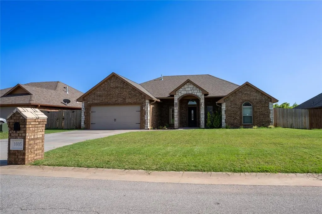 Front exterior — 1605 NE White Rock Drive, Elgin, OK 73538