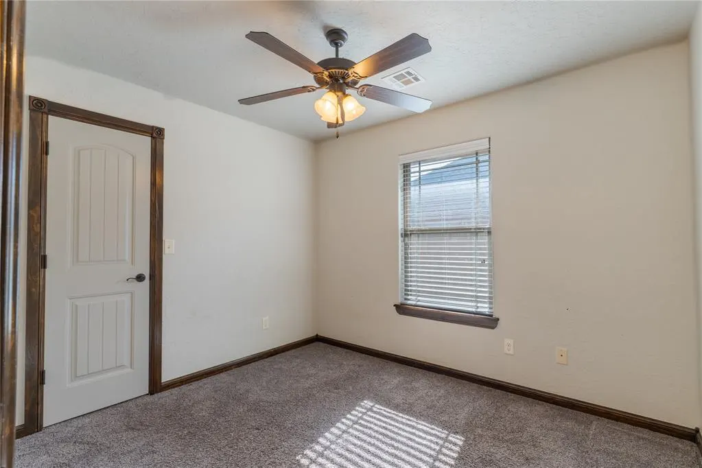 Photo 16 — 1605 NE White Rock Drive, Elgin, OK 73538