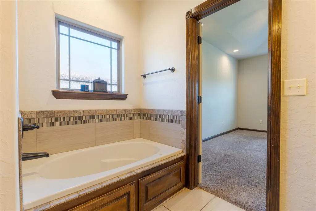 Photo 22 — 1605 NE White Rock Drive, Elgin, OK 73538