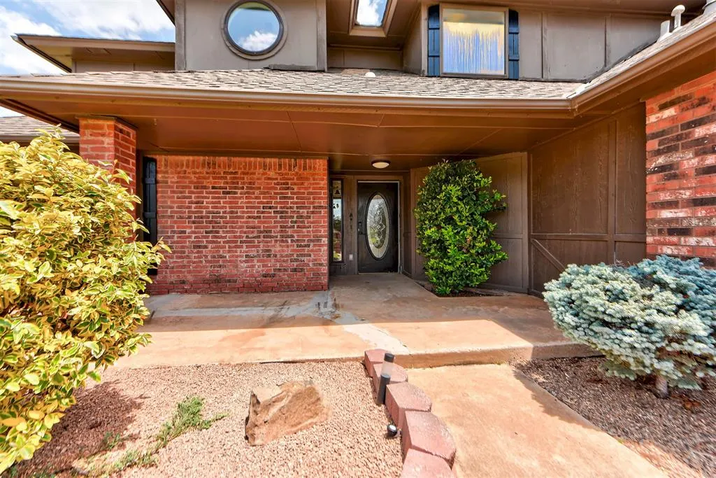 Photo 3 — 2705 SW 113TH Street, Oklahoma City, OK 73170