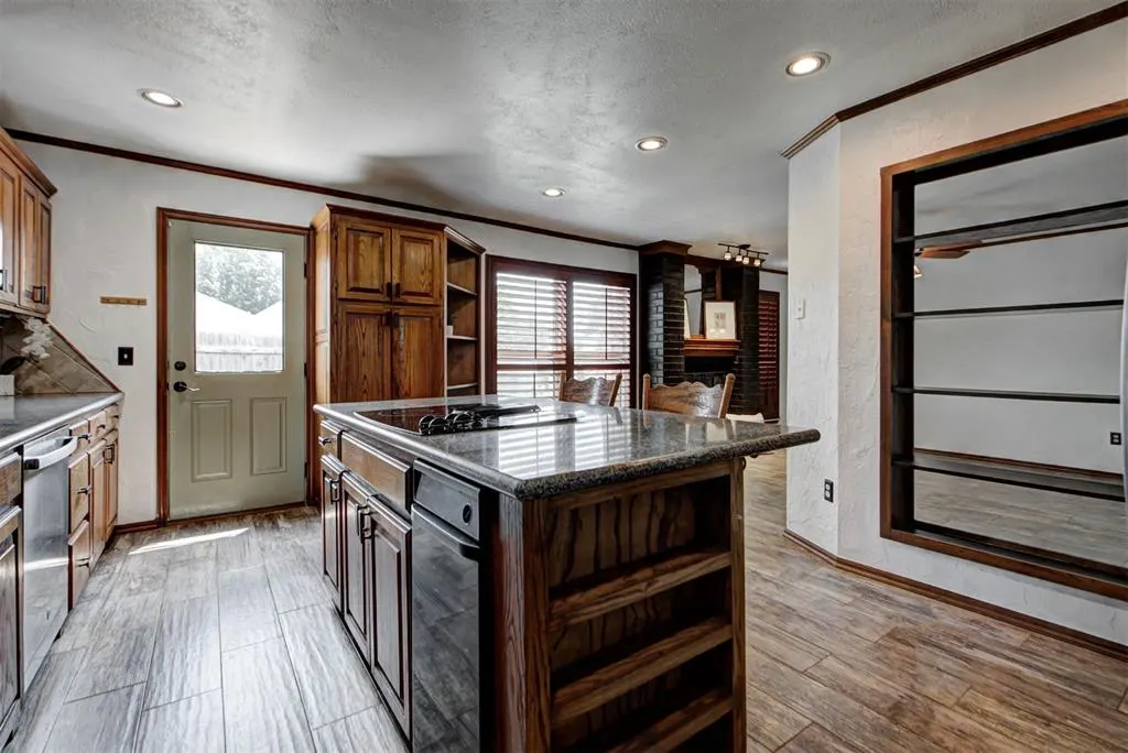 Photo 17 — 2705 SW 113TH Street, Oklahoma City, OK 73170