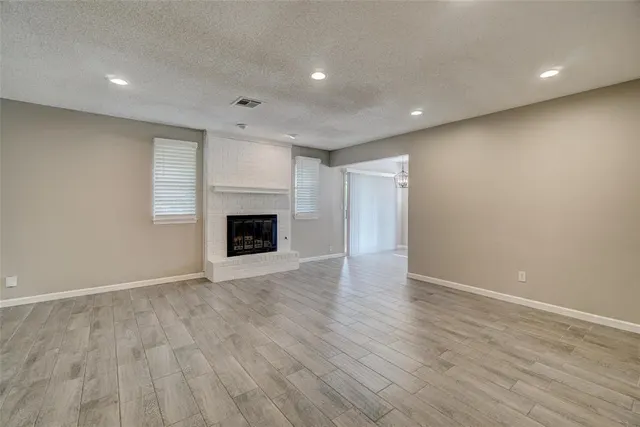 Photo 3 — 1528 Apollo Road, Edmond, OK 73003