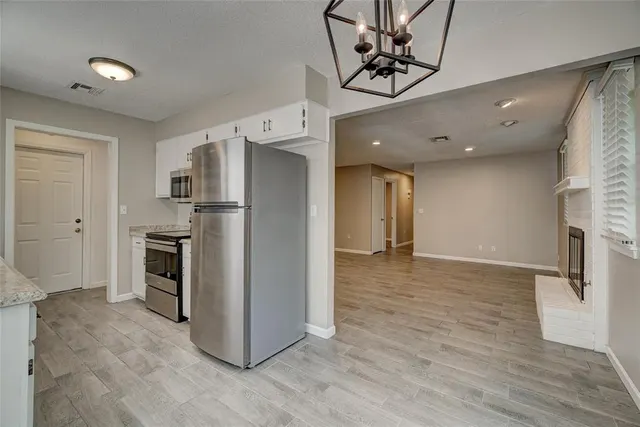 Photo 6 — 1528 Apollo Road, Edmond, OK 73003