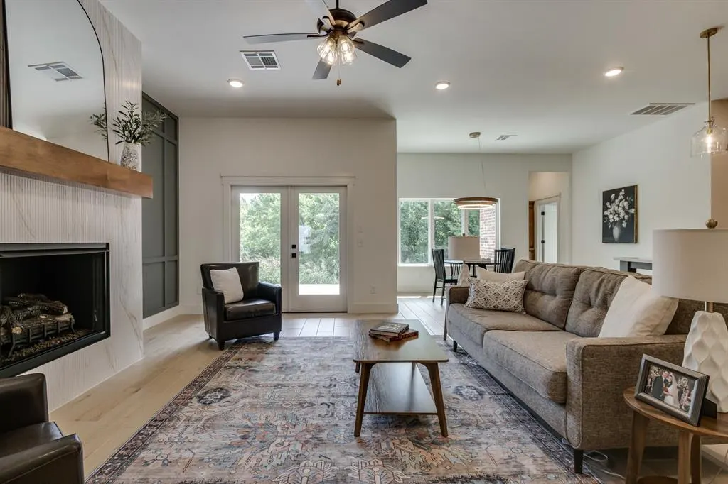 Photo 8 — 10712 Blue Creek Drive, Yukon, OK 73099