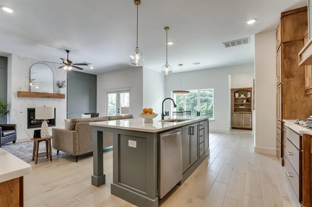 Photo 18 — 10712 Blue Creek Drive, Yukon, OK 73099
