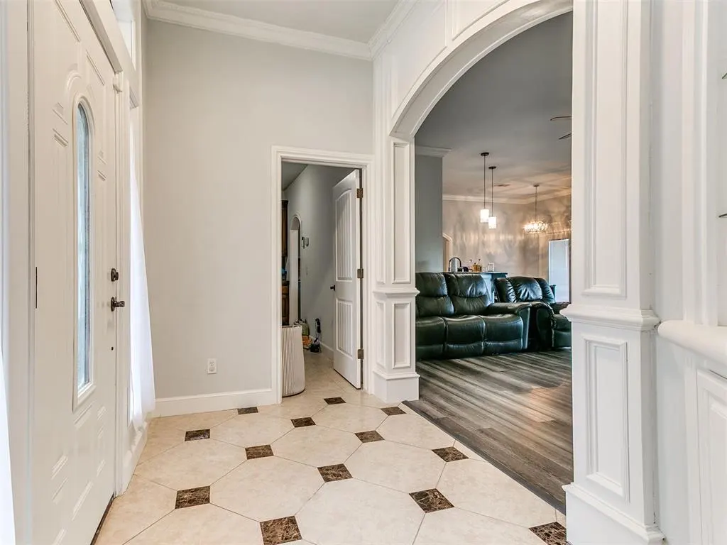 Photo 17 — 7609 Harold Drive, Yukon, OK 73099