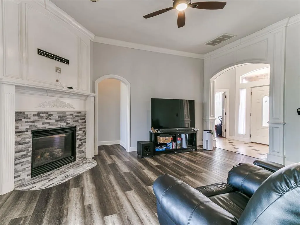 Photo 21 — 7609 Harold Drive, Yukon, OK 73099