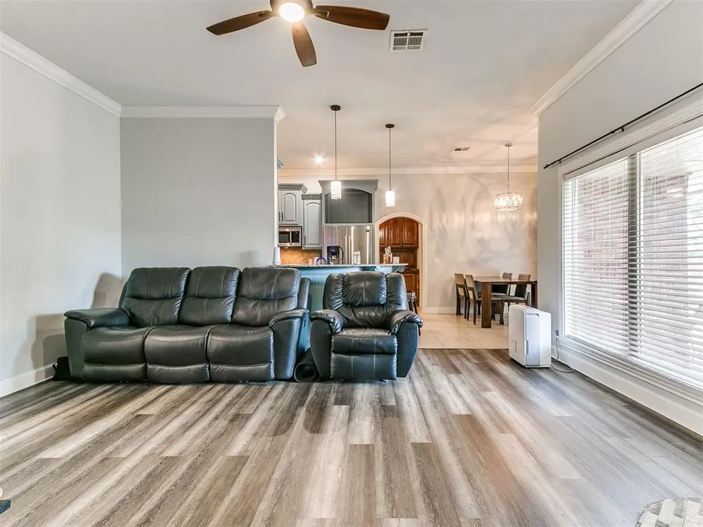 Photo 31 — 7609 Harold Drive, Yukon, OK 73099