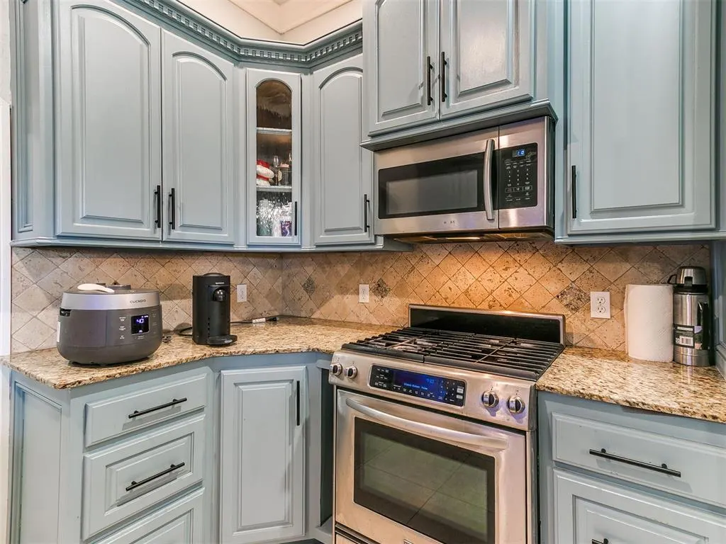 Photo 35 — 7609 Harold Drive, Yukon, OK 73099