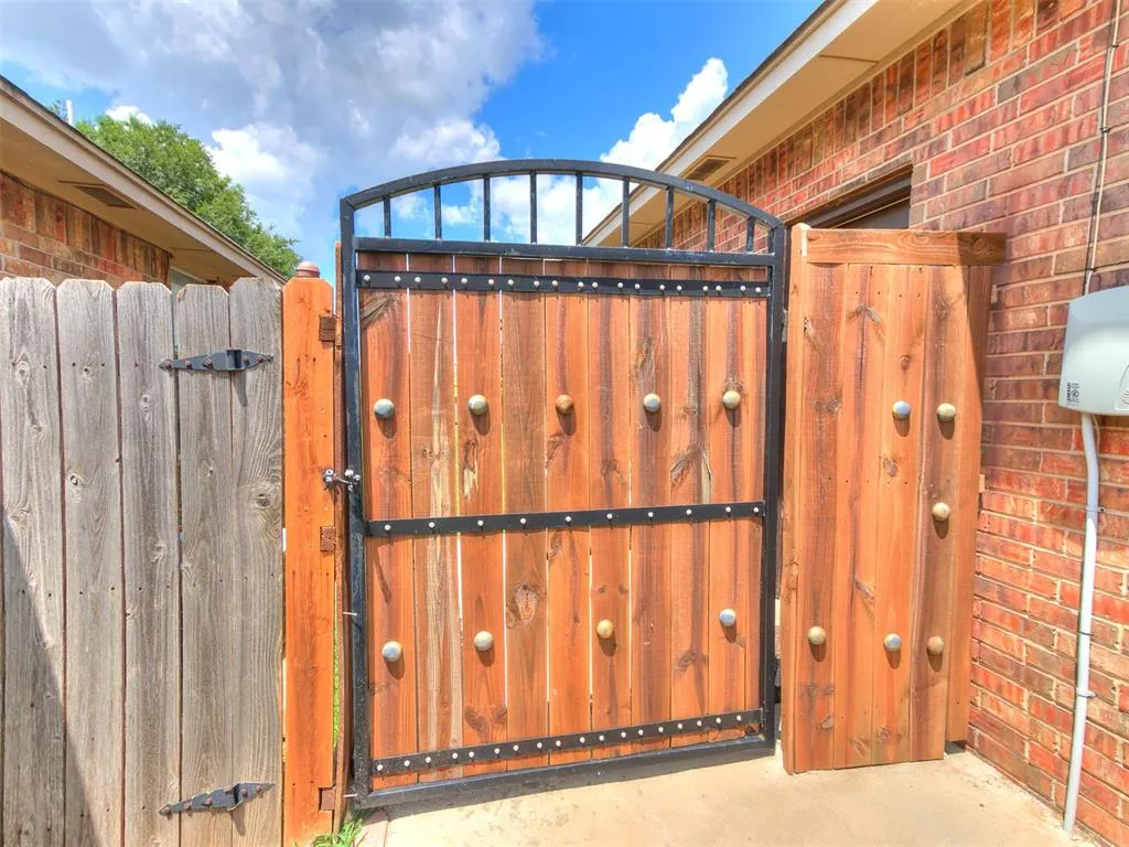 Photo 39 — 7609 Harold Drive, Yukon, OK 73099
