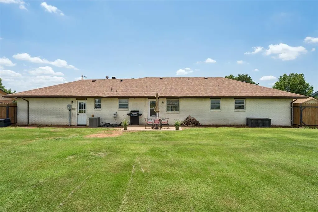 Photo 37 — 2111 Van Buren Avenue, Piedmont, OK 73078