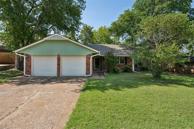 Photo 3 — 510 Leaning Elm Drive, Norman, OK 73071