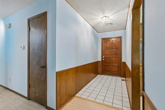 Photo 8 — 510 Leaning Elm Drive, Norman, OK 73071