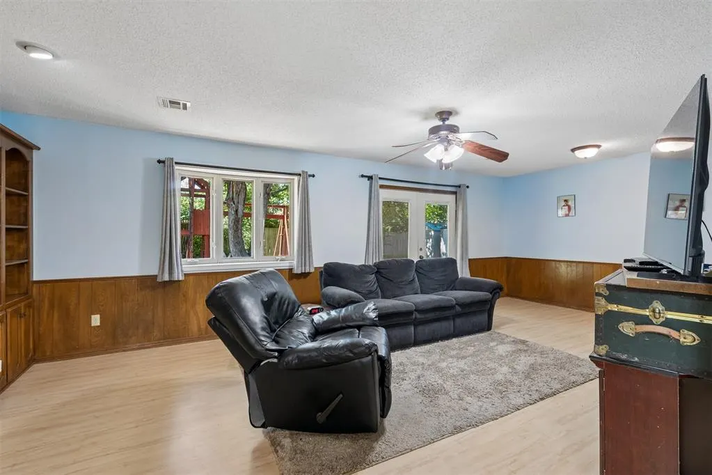 Photo 10 — 510 Leaning Elm Drive, Norman, OK 73071