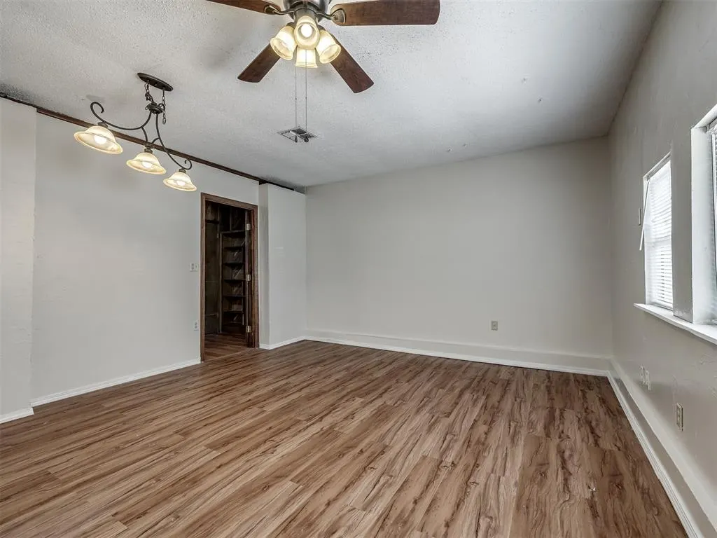 Photo 22 — 741 W Elder Drive, Mustang, OK 73064