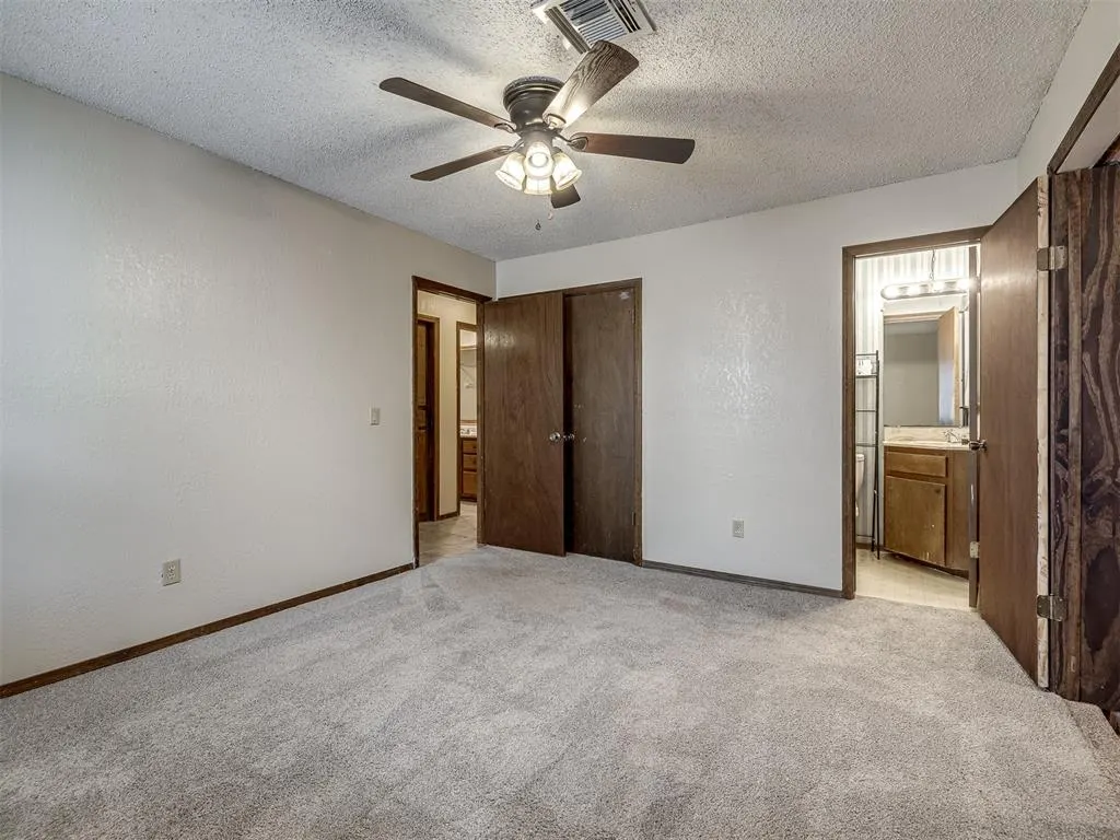 Photo 26 — 741 W Elder Drive, Mustang, OK 73064