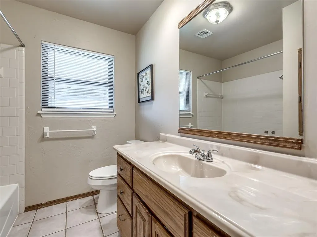 Photo 30 — 741 W Elder Drive, Mustang, OK 73064