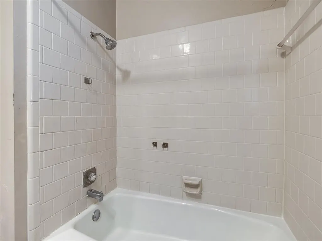 Photo 31 — 741 W Elder Drive, Mustang, OK 73064