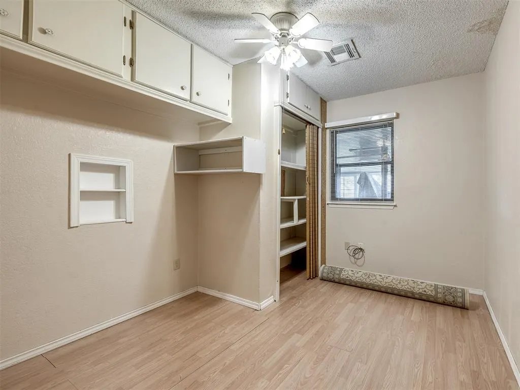 Photo 32 — 741 W Elder Drive, Mustang, OK 73064