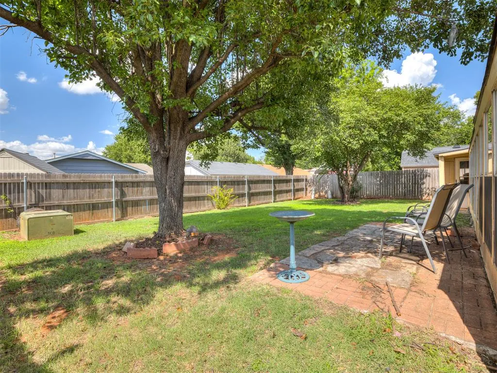 Photo 35 — 741 W Elder Drive, Mustang, OK 73064