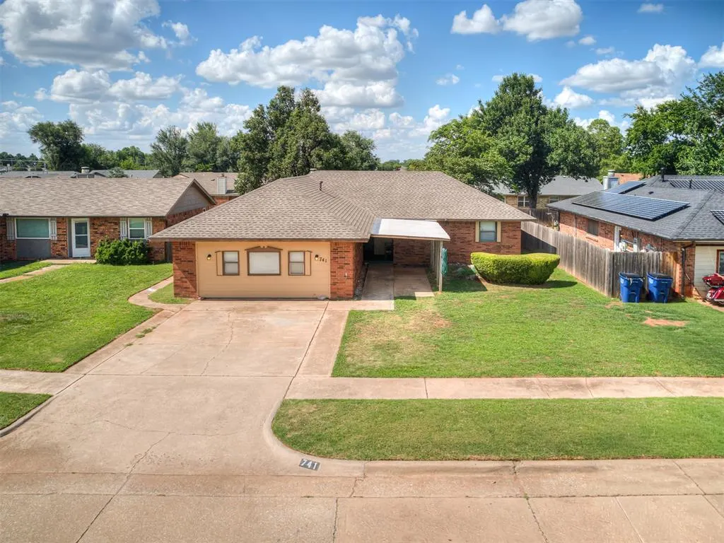 Photo 39 — 741 W Elder Drive, Mustang, OK 73064