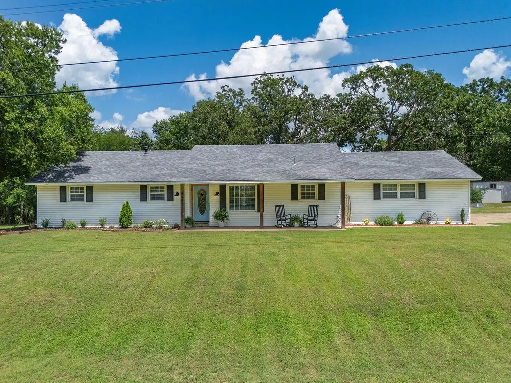Front exterior — 19307 Malone Road, Tecumseh, OK 74873