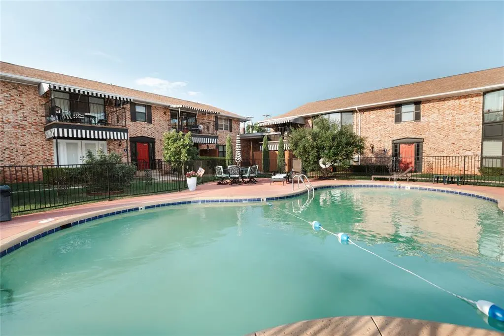 Photo 17 — 2529 NW 62nd Street 127, Oklahoma City, OK 73112