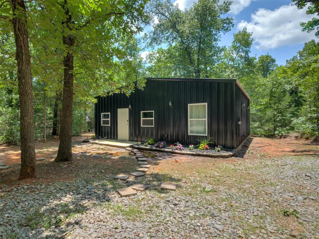 Front exterior — 17800 E Indian Hills Road, Newalla, OK 74857
