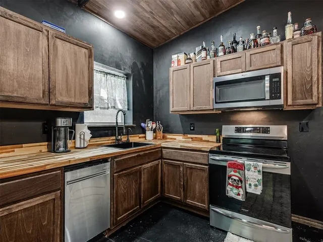 Photo 7 — 17800 E Indian Hills Road, Newalla, OK 74857