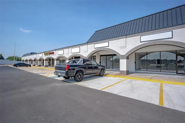 Photo 2 — 1024 N Flood Avenue 1024, Norman, OK 73069