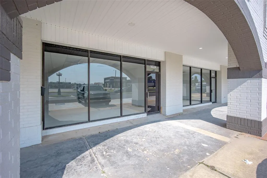 Photo 3 — 1024 N Flood Avenue 1024, Norman, OK 73069