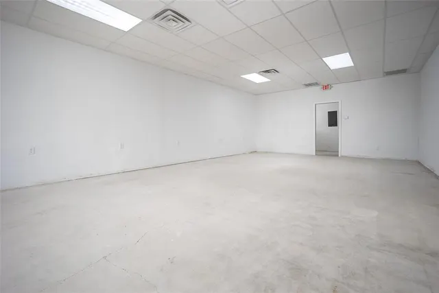 Photo 8 — 1024 N Flood Avenue 1024, Norman, OK 73069