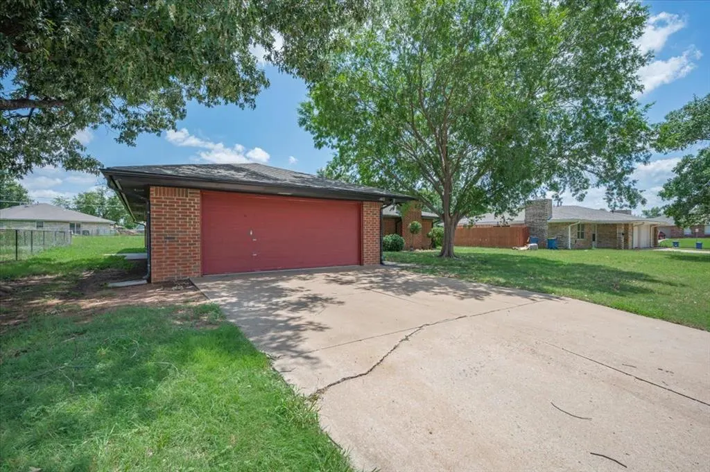 Photo 3 — 1411 N Hartford Street 1411 & 1413, Stillwater, OK 74075