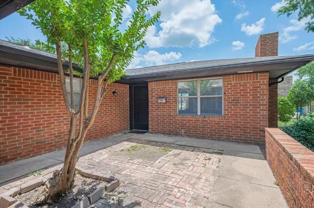 Photo 4 — 1411 N Hartford Street 1411 & 1413, Stillwater, OK 74075