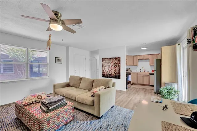 Photo 8 — 1411 N Hartford Street 1411 & 1413, Stillwater, OK 74075