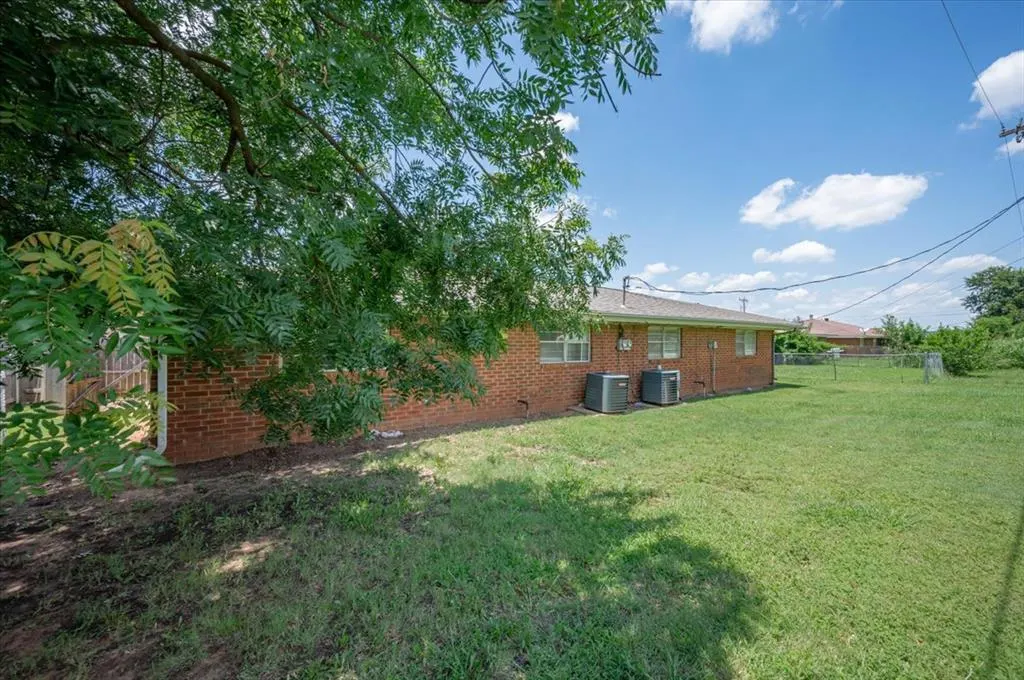 Photo 38 — 1509 N Hartford Street 1509 & 1511, Stillwater, OK 74075