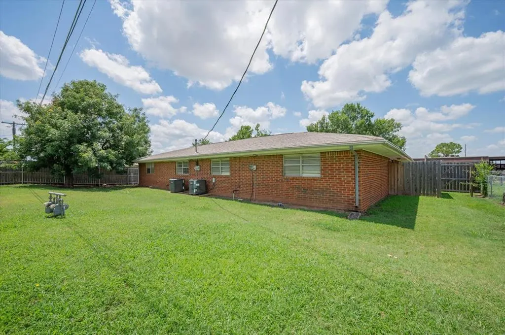 Photo 40 — 1509 N Hartford Street 1509 & 1511, Stillwater, OK 74075