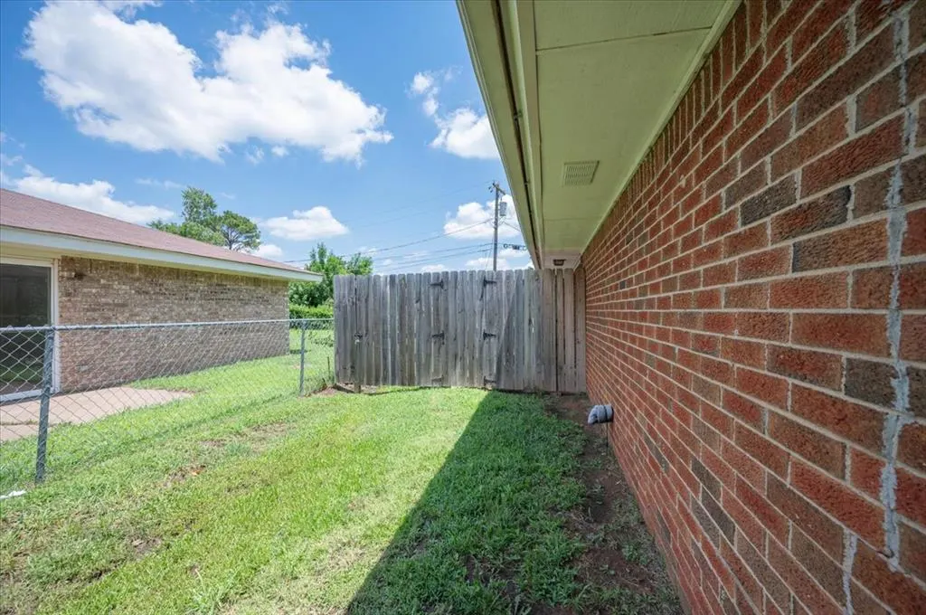 Photo 42 — 1509 N Hartford Street 1509 & 1511, Stillwater, OK 74075