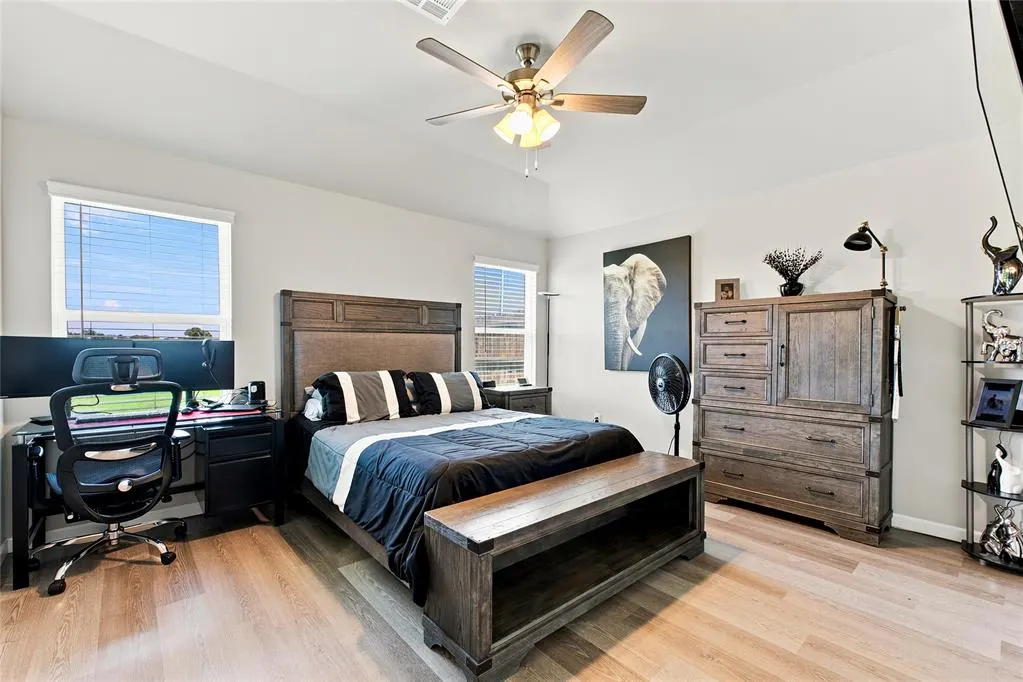 Photo 8 — 4117 Sara Park Drive, Mustang, OK 73064
