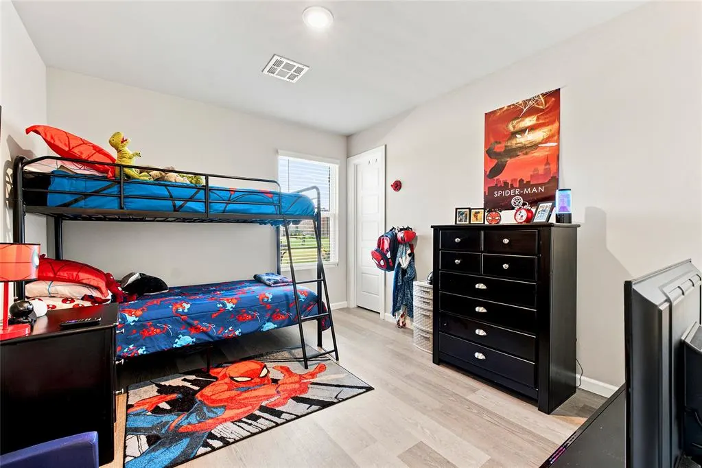 Photo 11 — 4117 Sara Park Drive, Mustang, OK 73064