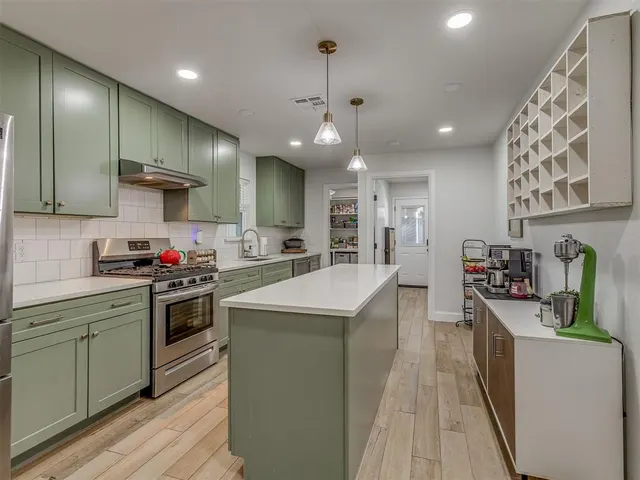 Photo 8 — 540 E Suera Terrace, Mustang, OK 73064