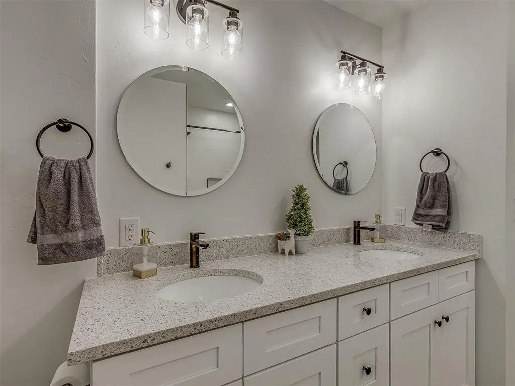 Photo 21 — 540 E Suera Terrace, Mustang, OK 73064