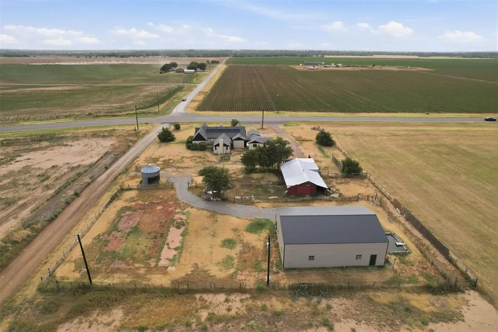 Photo 45 — 16903 State Highway 6, Olustee, OK 73560