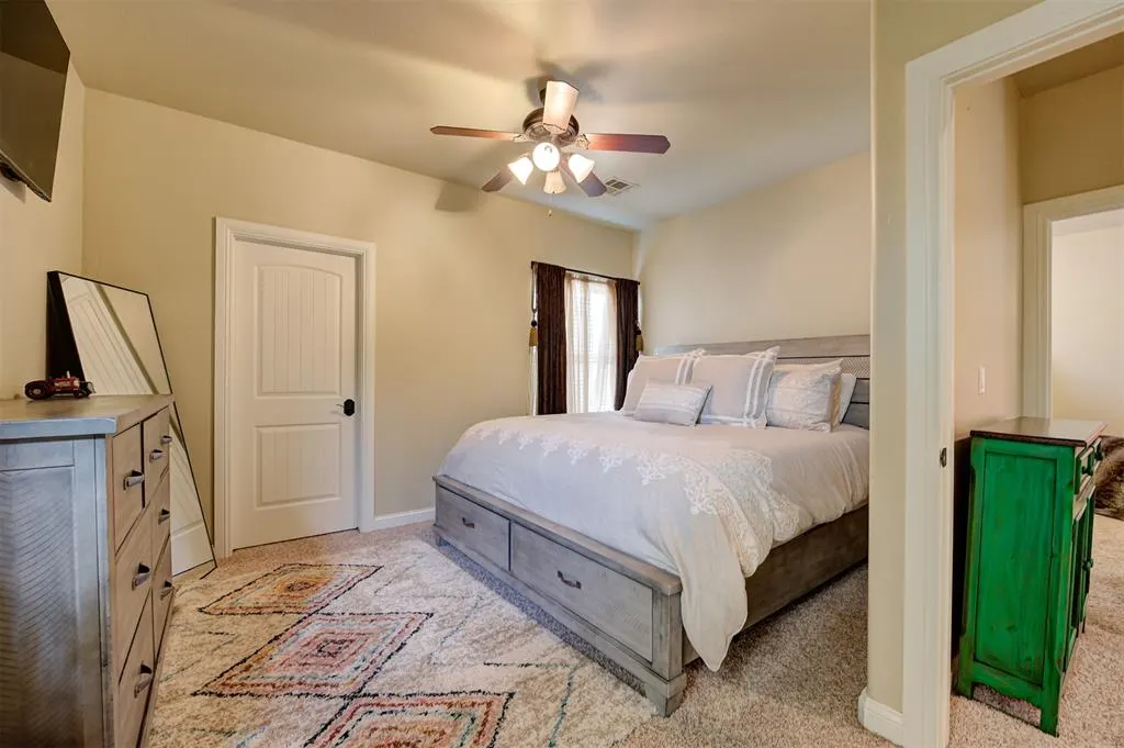 Photo 18 — 1766 S Main Avenue, Washington, OK 73093